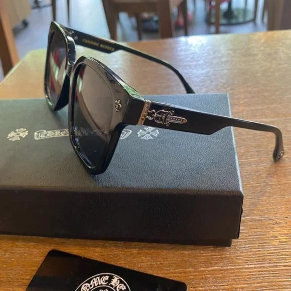 Chrome hearts Black sunglasses - Picture 9 of 9